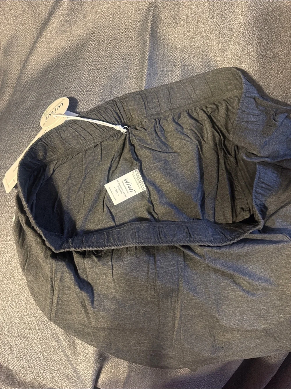 wiwi Charcoal Heather Men’s Super Soft & Comfy Undershirt
